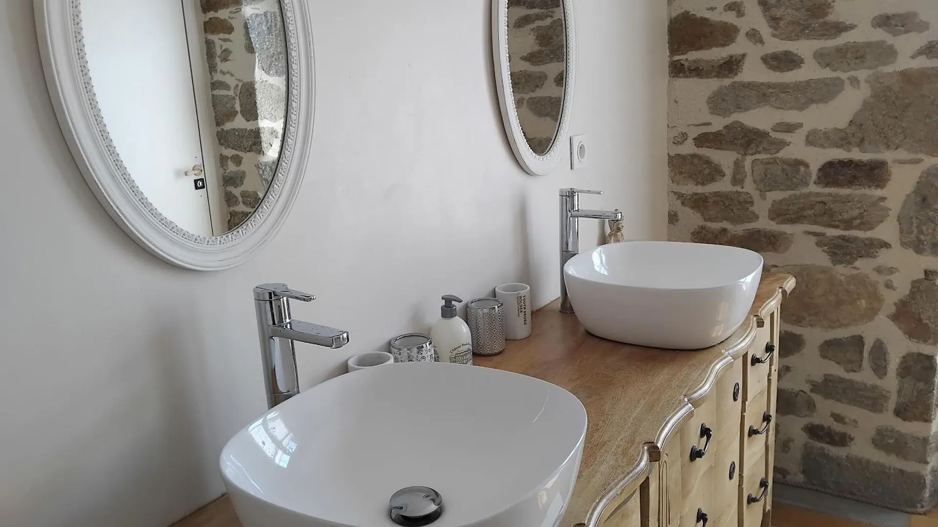 Spacious 3 Bedroom House 250M From Saint-Suliac'S Beach 0*, סן-סוליאק